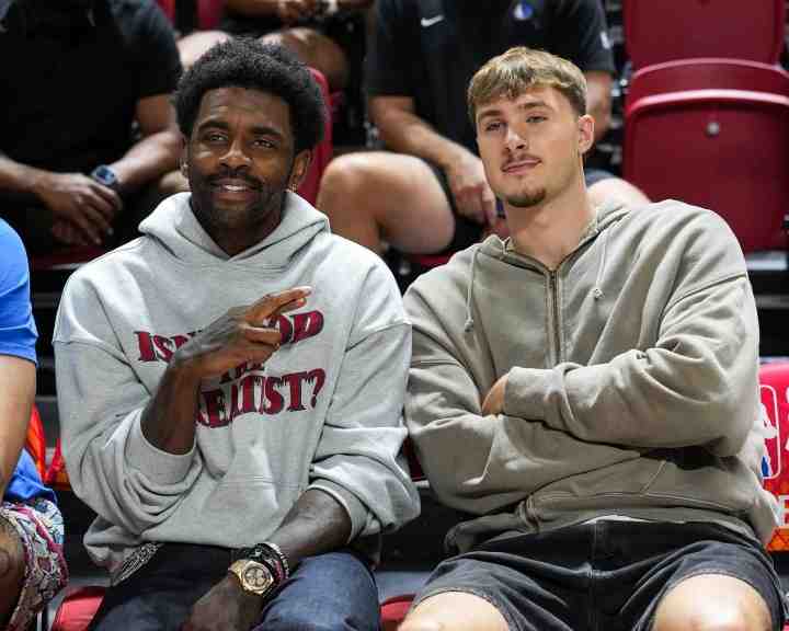 记者：从今天这场季前赛来看 独行侠的投射水平可能还不如上赛季